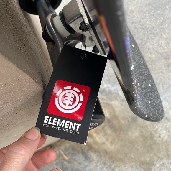 Element x Timber! Element Cruiser Skateboard: Timber Bound 10.0 x 32.5 - Picture 6 of 12